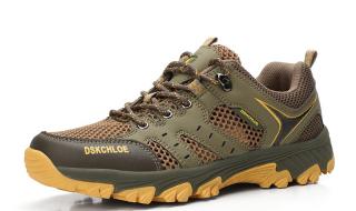 登山鞋怎么配衣服 夏季登山鞋